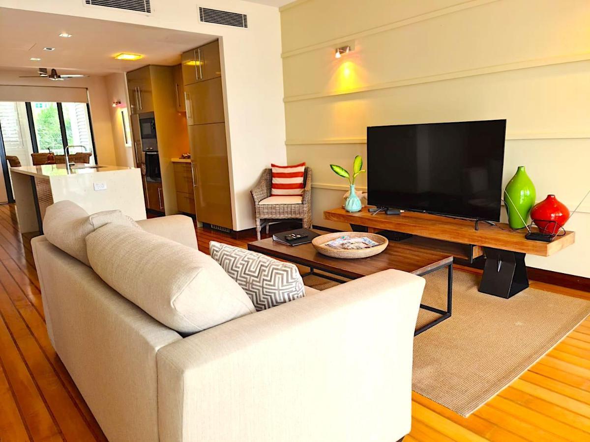 Boathouse Port Of Airlie Apartamento Airlie Beach Exterior foto
