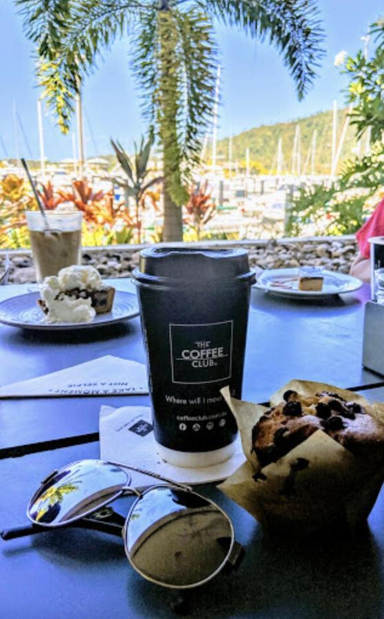 Boathouse Port Of Airlie Apartamento Airlie Beach Exterior foto