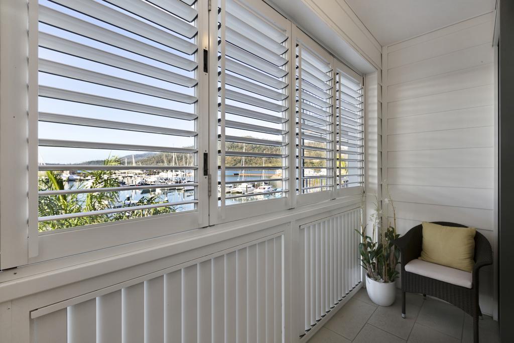 Boathouse Port Of Airlie Apartamento Airlie Beach Habitación foto